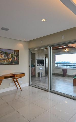 Apartamento à venda com 343m², 4 quartos e 4 vagasHal da Cobertura