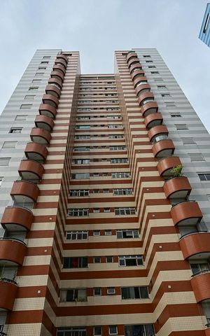 Apartamento à venda com 343m², 4 quartos e 4 vagasFachada