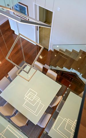 Apartamento à venda com 343m², 4 quartos e 4 vagasEscada