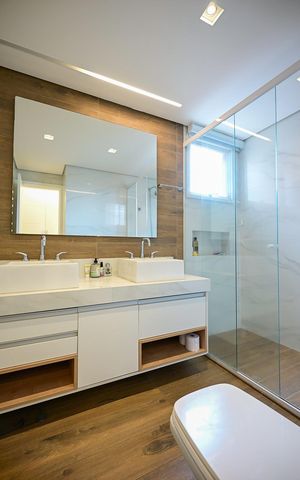 Apartamento à venda com 343m², 4 quartos e 4 vagasBanheiro da Suíte  3
