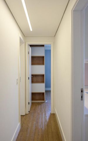 Apartamento à venda com 343m², 4 quartos e 4 vagasCorredor