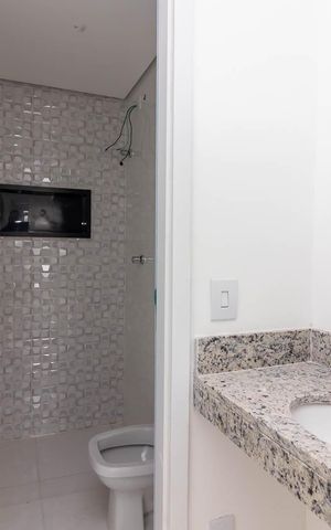 Apartamento à venda com 34m², 2 quartos e sem vaga Apartamento à venda com 34m², 2 quartos e sem vagaBanheiro