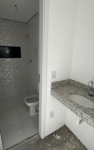 Apartamento à venda com 36m², 2 quartos e sem vaga Apartamento à venda com 36m², 2 quartos e sem vagaBanheiro