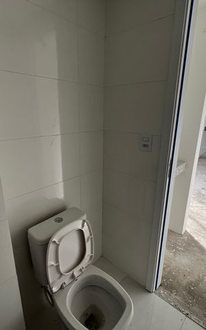 Apartamento à venda com 36m², 2 quartos e sem vaga Apartamento à venda com 36m², 2 quartos e sem vagaBanheiro