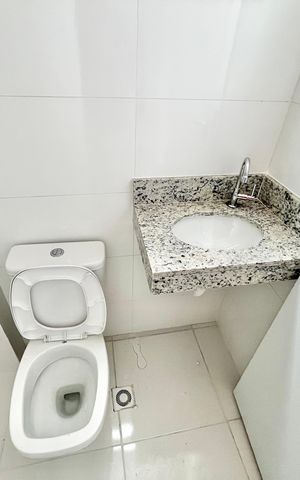 Apartamento à venda com 36m², 2 quartos e sem vaga Apartamento à venda com 36m², 2 quartos e sem vagaBanheiro