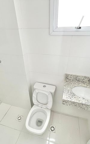 Apartamento à venda com 36m², 2 quartos e sem vaga Apartamento à venda com 36m², 2 quartos e sem vagaBanheiro