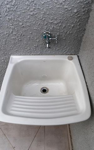 Studio à venda com 24m², 1 quarto e sem vaga Studio à venda com 24m², 1 quarto e sem vagaÁrea de serviço