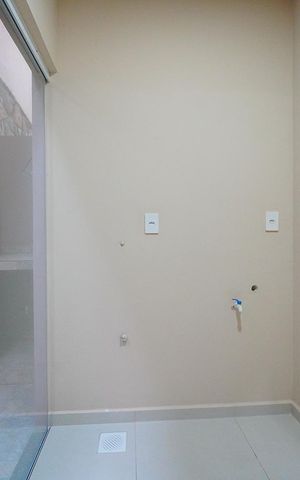 Casa para alugar com 90m², 2 quartos e 1 vagaÁrea de Serviço