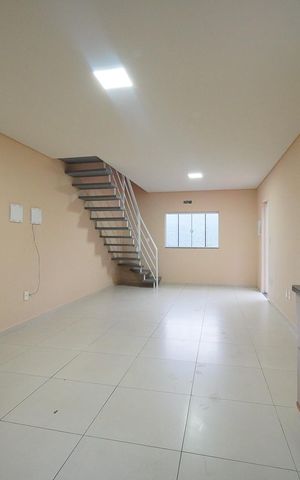 Casa para alugar com 90m², 2 quartos e 1 vagaSala