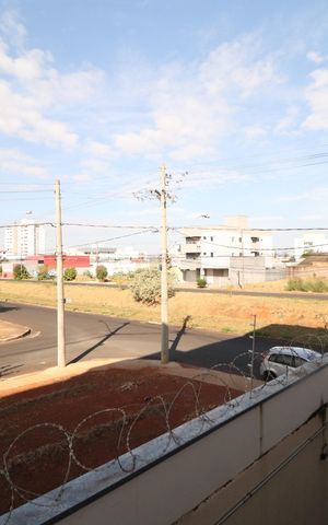 Apartamento para alugar com 80m², 2 quartos e 1 vagaVista