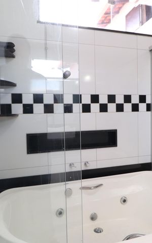 Casa para alugar com 250m², 3 quartos e 5 vagasBanheiro do Quarto 3