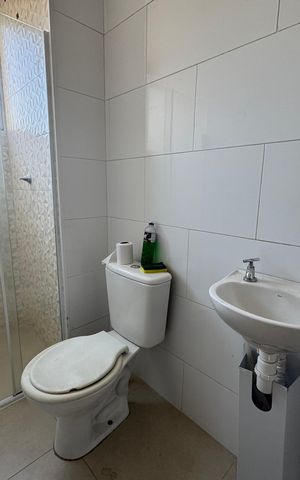 Apartamento à venda com 42m², 2 quartos e sem vaga Apartamento à venda com 42m², 2 quartos e sem vagaBanheiro social