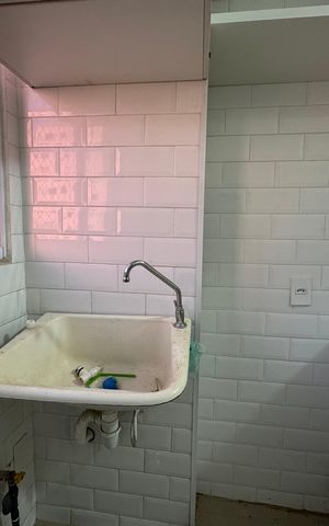 Apartamento à venda com 42m², 2 quartos e sem vaga Apartamento à venda com 42m², 2 quartos e sem vagaÁrea de Serviço