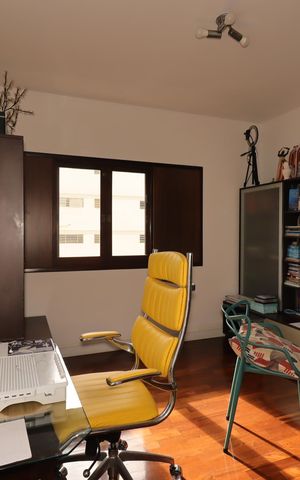 Apartamento à venda com 174m², 3 quartos e 2 vagasEscritório