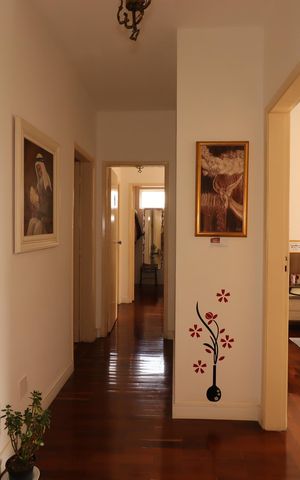 Apartamento à venda com 174m², 3 quartos e 2 vagasCorredor