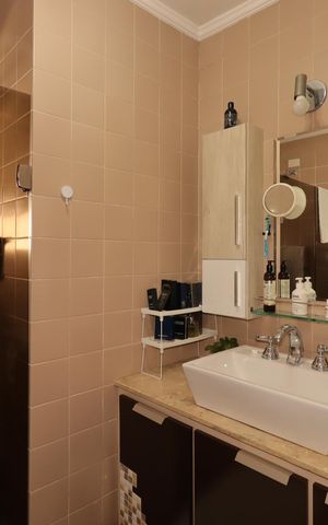 Apartamento à venda com 174m², 3 quartos e 2 vagasBanheiro Social
