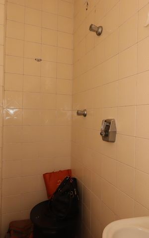 Apartamento à venda com 174m², 3 quartos e 2 vagasBanheiro de Serviço