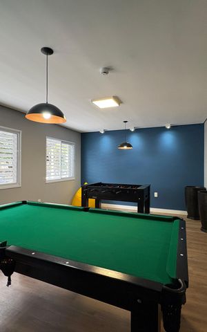 Apartamento à venda com 29m², 2 quartos e sem vaga Apartamento à venda com 29m², 2 quartos e sem vagaSalão de jogos