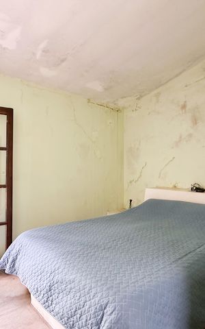 Casa à venda com 230m², 2 quartos e 2 vagas Casa à venda com 230m², 2 quartos e 2 vagasSuíte