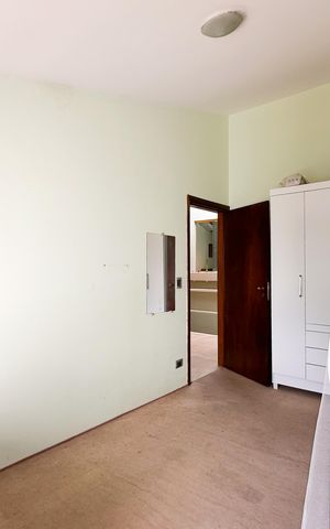 Casa à venda com 230m², 2 quartos e 2 vagas Casa à venda com 230m², 2 quartos e 2 vagasQuarto 2