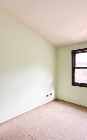 Casa à venda com 230m², 2 quartos e 2 vagas Casa à venda com 230m², 2 quartos e 2 vagasQuarto 1