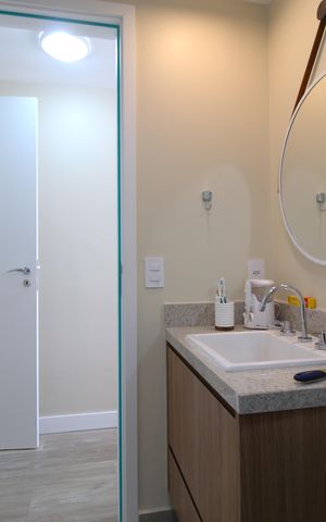 Apartamento à venda com 79m², 2 quartos e 2 vagasBanheiro da Suíte 2