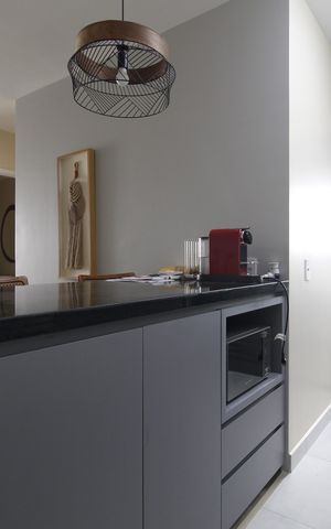 Apartamento à venda com 79m², 2 quartos e 2 vagasCozinha e Área de Serviço