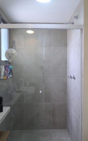 Apartamento à venda com 79m², 2 quartos e 2 vagasBanheiro da Suíte 2