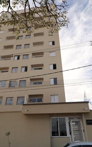 Apartamento para alugar com 65m², 2 quartos e 1 vagaFachada e portaria