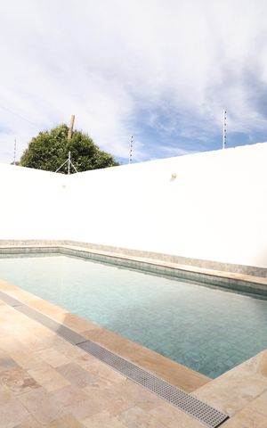Apartamento para alugar com 65m², 2 quartos e 1 vagaÁrea comum - Piscina