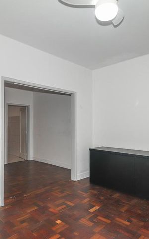 Apartamento para alugar com 129m², 3 quartos e sem vagaSala