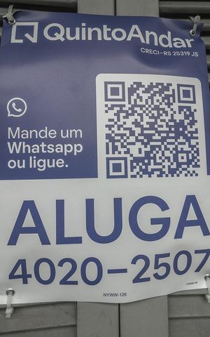 Apartamento para alugar com 129m², 3 quartos e sem vagaFachada