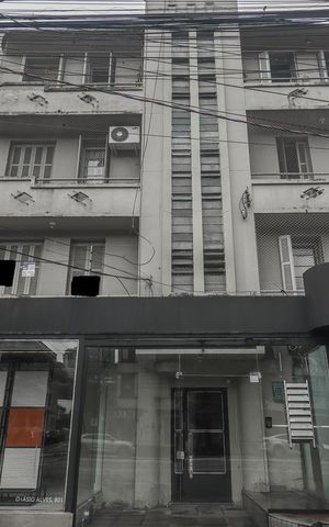 Apartamento para alugar com 129m², 3 quartos e sem vagaFachada