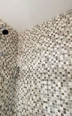 Apartamento à venda com 87m², 2 quartos e 2 vagas Apartamento à venda com 87m², 2 quartos e 2 vagasBanheiro da Suíte 1