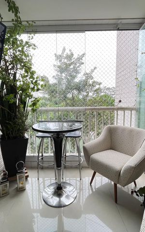 Apartamento à venda com 87m², 2 quartos e 2 vagas Apartamento à venda com 87m², 2 quartos e 2 vagasVaranda