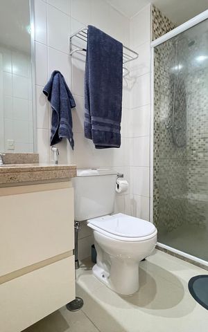 Apartamento à venda com 87m², 2 quartos e 2 vagas Apartamento à venda com 87m², 2 quartos e 2 vagasBanheiro da Suíte 1