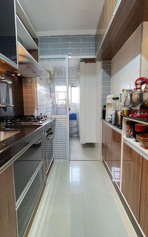 Apartamento à venda com 87m², 2 quartos e 2 vagas Apartamento à venda com 87m², 2 quartos e 2 vagasCozinha