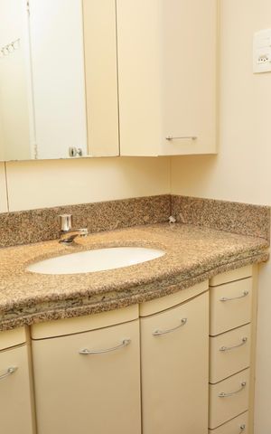 Apartamento à venda com 120m², 4 quartos e 1 vaga Apartamento à venda com 120m², 4 quartos e 1 vagaSuíte - Banheiro