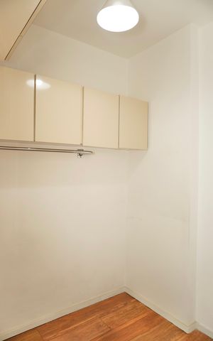 Apartamento à venda com 120m², 4 quartos e 1 vaga Apartamento à venda com 120m², 4 quartos e 1 vagaÁrea de Serviço - quarto