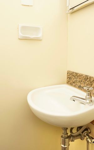 Apartamento à venda com 120m², 4 quartos e 1 vaga Apartamento à venda com 120m², 4 quartos e 1 vagaÁrea de Serviço - Lavabo
