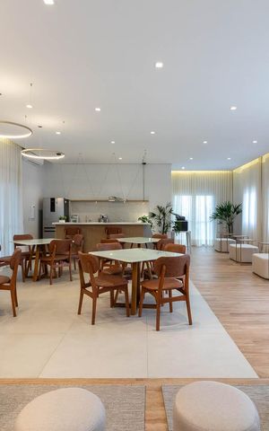 Apartamento à venda com 59m², 2 quartos e 1 vaga Apartamento à venda com 59m², 2 quartos e 1 vagaÁrea comum - Salão de festas