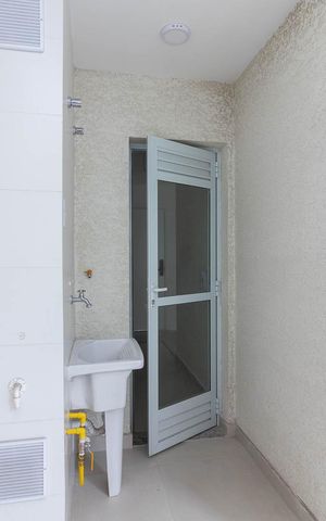 Apartamento à venda com 59m², 2 quartos e 1 vaga Apartamento à venda com 59m², 2 quartos e 1 vagaÁrea de Serviço