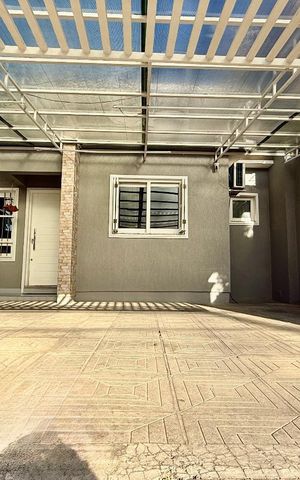 Casa à venda com 82m², 3 quartos e 3 vagas