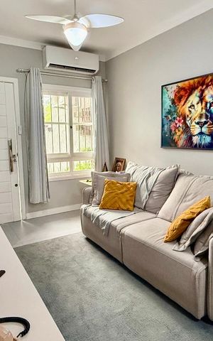 Casa à venda com 82m², 3 quartos e 3 vagas Casa à venda com 82m², 3 quartos e 3 vagasSala