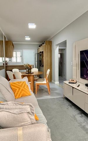 Casa à venda com 82m², 3 quartos e 3 vagas Casa à venda com 82m², 3 quartos e 3 vagasSala