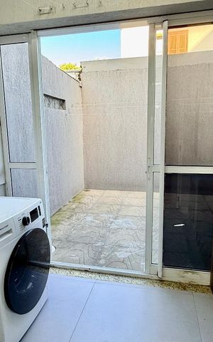 Casa à venda com 82m², 3 quartos e 3 vagas