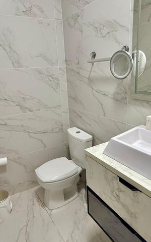 Casa à venda com 82m², 3 quartos e 3 vagas Casa à venda com 82m², 3 quartos e 3 vagasBanheiro 1