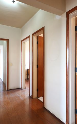 Apartamento à venda com 171m², 4 quartos e 4 vagasCorredor 