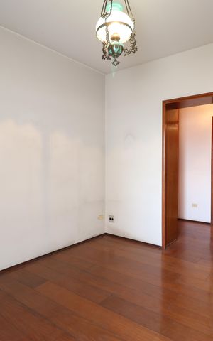 Apartamento à venda com 171m², 4 quartos e 4 vagasSuite 