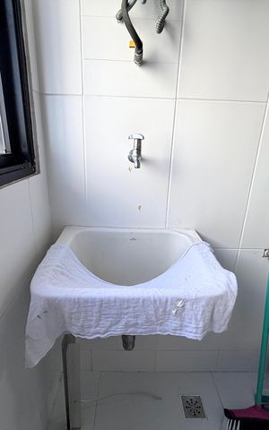 Apartamento à venda com 75m², 2 quartos e 1 vaga Apartamento à venda com 75m², 2 quartos e 1 vagaÁrea de Serviço